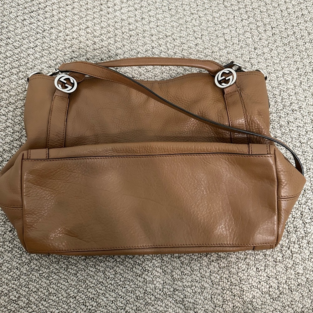 Gucci Brown Leather Shoulder Bag with Silver Hardware - Picture 3 of 6